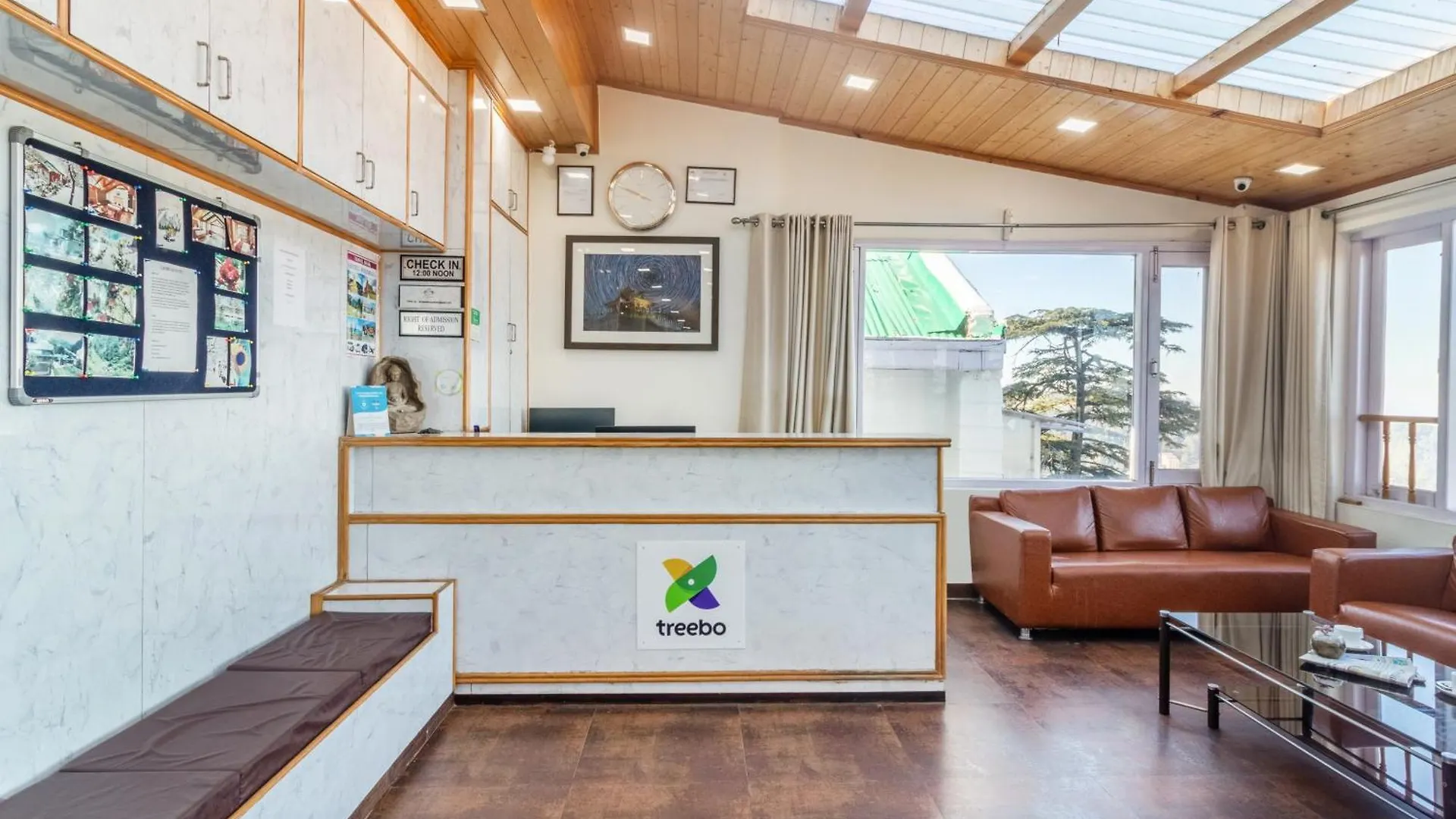 Treebo Maharaja, Near Mall Road Shimla 3*,