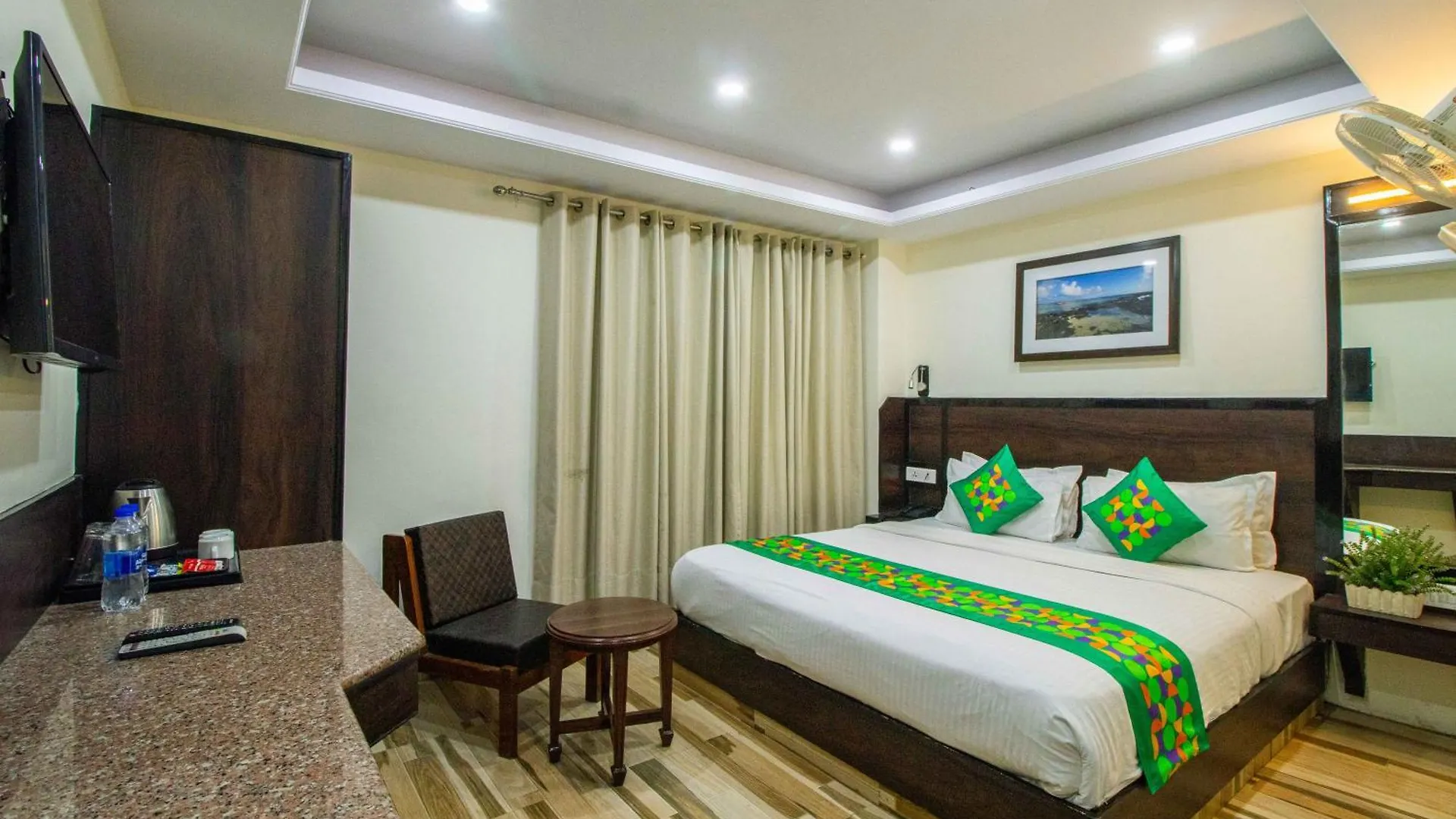 Treebo Maharaja, Near Mall Road Shimla