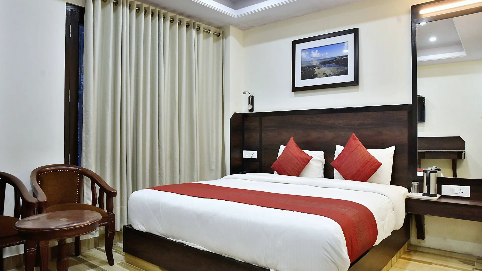 Treebo Maharaja, Near Mall Road Shimla 3*,  India