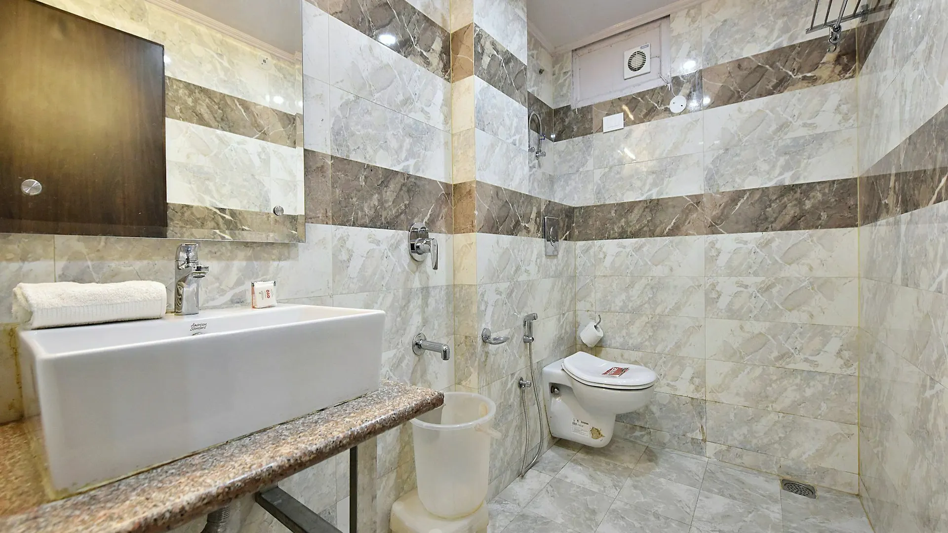 Treebo Maharaja, Near Mall Road Shimla 3*,  India